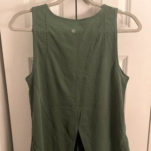 [DISCONTINUED STYLE] Athleta Foothill Seamless Tank, grass green, size M